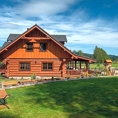Srub Vytonka Lipno 4* بلانسكو
